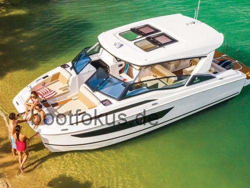 Aquila 32 Sport Power Catamaran technische daten